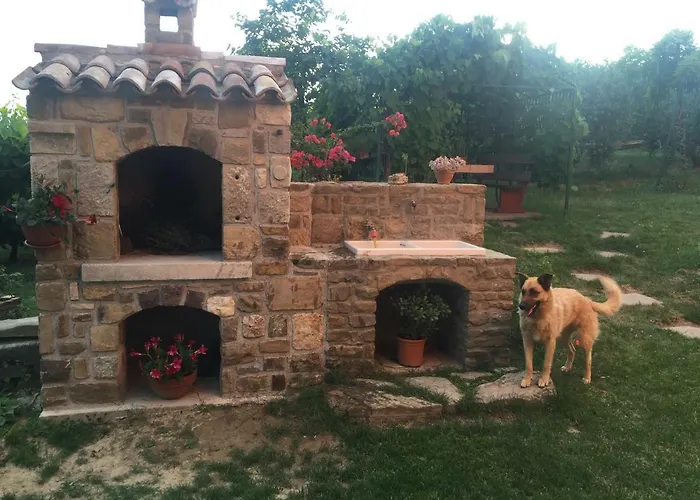 아파트 Krt Mirko 이졸라